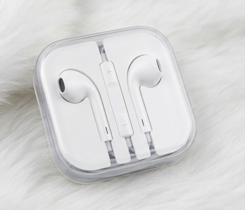 Manos Libres Iphone 15 Genérico Blister